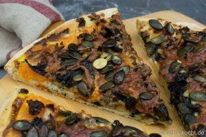 Halloween Pizza - Kürbis Pizza