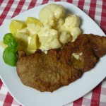 Kalbsschnitzel mit Blumenkohl und Sauce Hollandaise