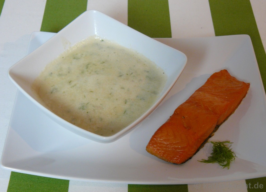 Sellerie-Apfelcréme Suppe mit Räucherlachs - Katha-kocht!