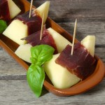 Tapas – Melone in Rinderschinken