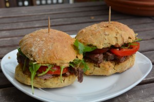 Schnelle Steak-Burger-Brötchen