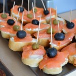 Tapas – Lachs-Oliven Schnittchen