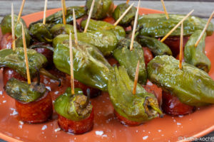 Tapas - Pimentos de Padron mit Chorizo