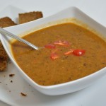 Puy-Linsen Suppe mit Karotten und Orangensaft