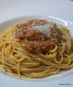 Spaghetti mit Thunfischsauce