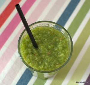 Grüner Apfel-Ingwer Smoothie