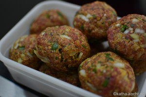 Hackbällchen mit Colombo