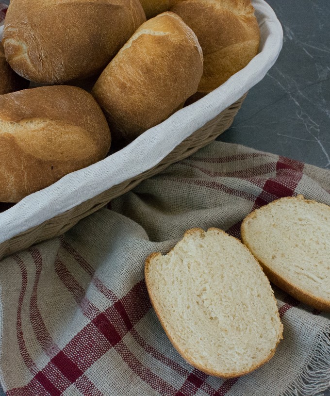 Sonntagsbrötchen mit Milk Roux