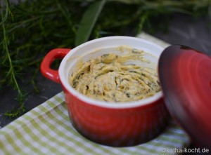 Würzige Kräuterbutter mit Estragon