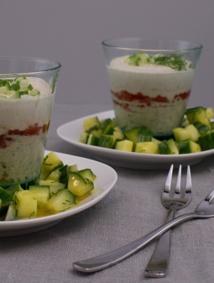 Fischmousse mit Kaviar und Gurkensalat