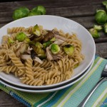 Pasta mit Huhn und Rosenkohl