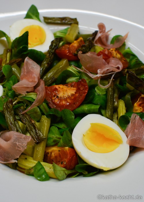 Spargel Salat mit Schinken und Ei - Katha-kocht!