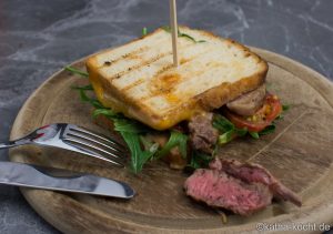 Sommer Sandwich mit Steakstreifen
