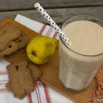 Buttermilch Drink mit Birne und Spekulatius