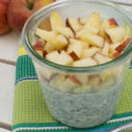 Chia Overnight Oats mit Apfel und Mandelmilch