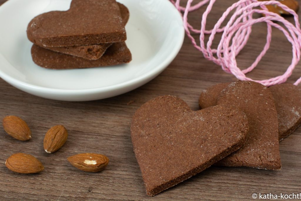 Himbeer-Schokoladen Kekse mit Mandelmehl 