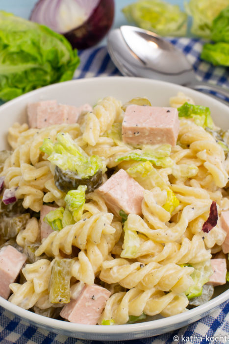 Nudelsalat mit Fleischwurst - die leichte Variante