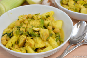 Hähnchen-Lauch Curry mit Ananas
