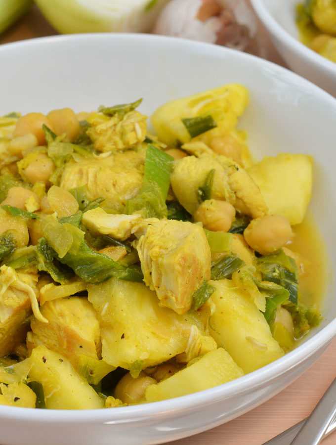 Hähnchen-Lauch Curry mit Ananas
