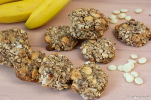 Haferflockencookies mit weißer Schokolade