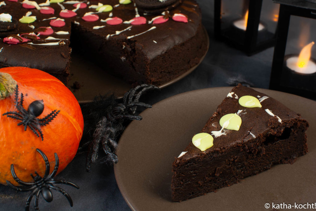 Kürbis-Schokoladenkuchen zu Halloween