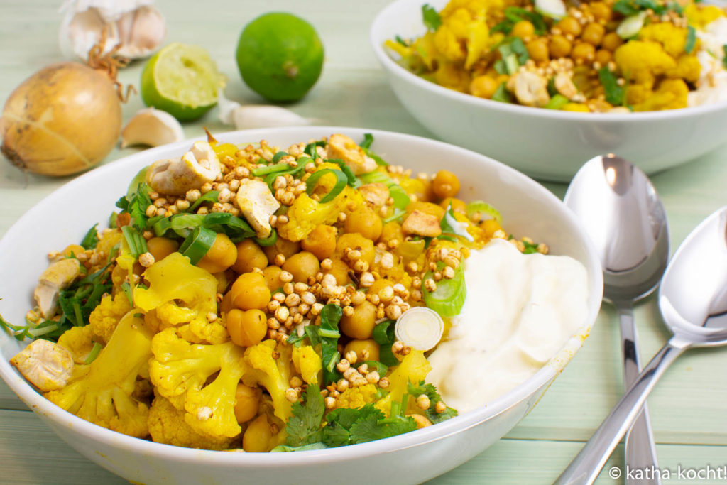 Leichtes Blumenkohlcurry mit Cashewkernen