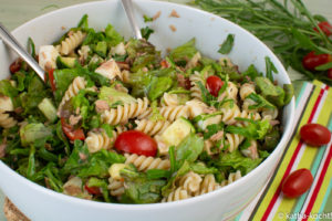 Leichter Thunfischsalat mit Nudeln - Thunfisch-Nudelsalat
