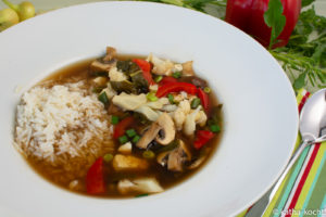 Leichter Tofu-Curry Topf Leichter Tofu-Curry Topf