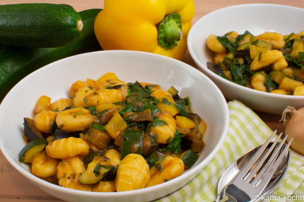 Gnocchi mit Zucchini und Spinat