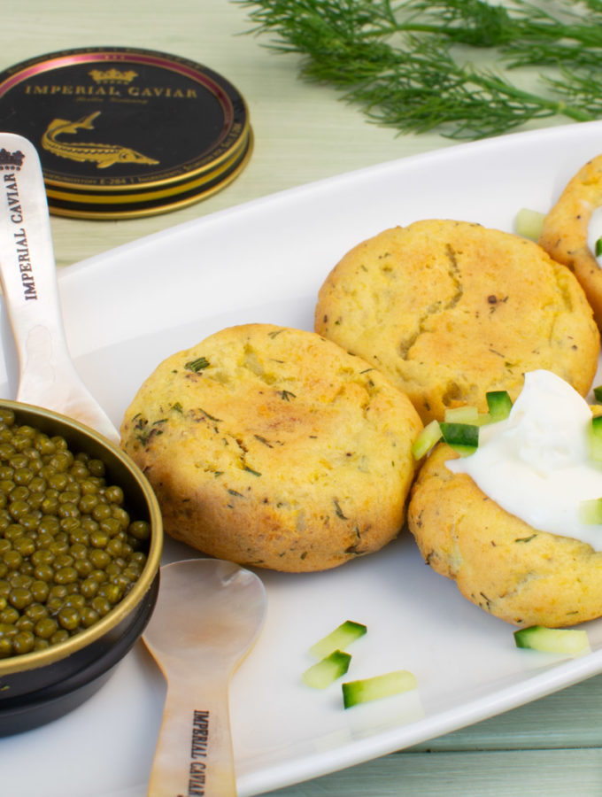 Kaviar mit Kartoffel-Dill Talern