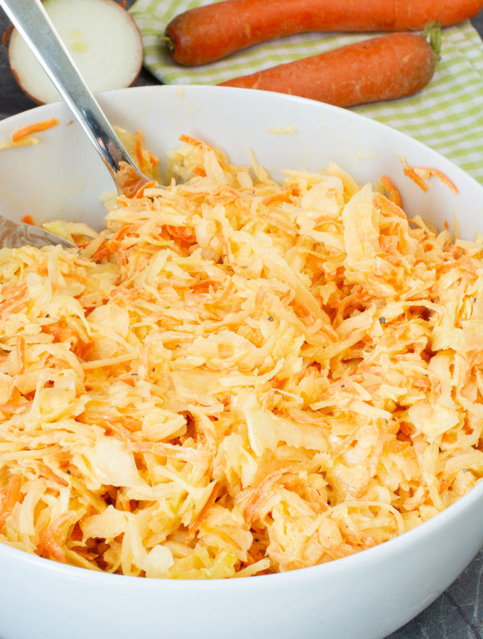 Coleslaw - der Klassiker unter den Salaten aus Amerika